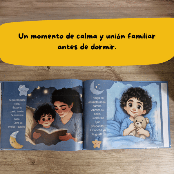 Página interior del libro infantil personalizado con escena de animales durmiendo en la granja.